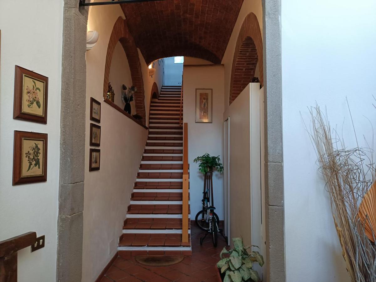 Residenza Schinardi Hotel Oristano Exterior photo